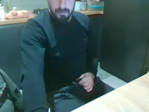 giorgakaci69 online show from 22, 12, 2024