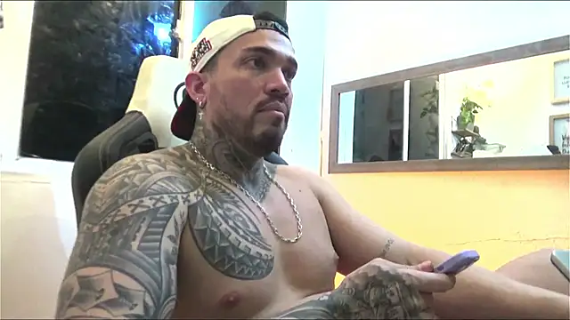 Angel sex latin online show from 4, 1, 2025