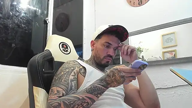 Angel sex latin online show from 12, 2, 2025