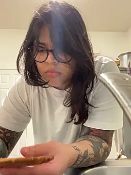 miacanela xo online show from 16, 4, 2026