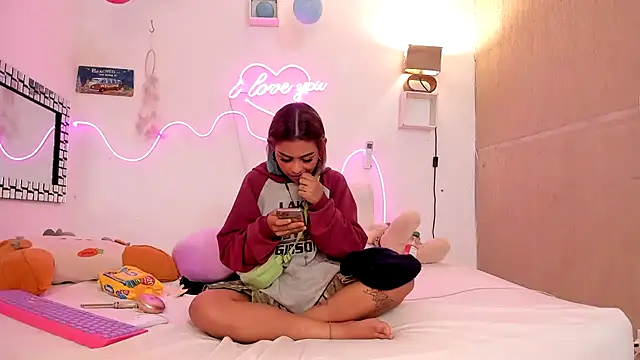 lilith horny online show from 19, 3, 2025