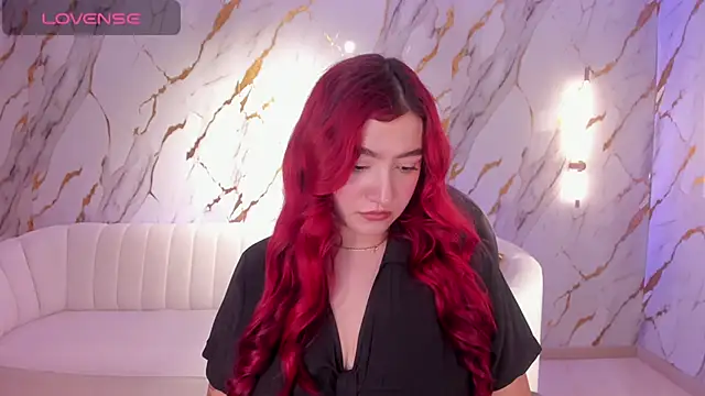 Snapshot of ViolettCastel chatting on 15, 2, 2025 ViolettCastel online show from 15, 2, 2025