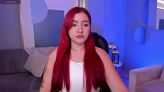 Snapshot of ViolettCastel chatting on 1, 3, 2025 ViolettCastel online show from 1, 3, 2025