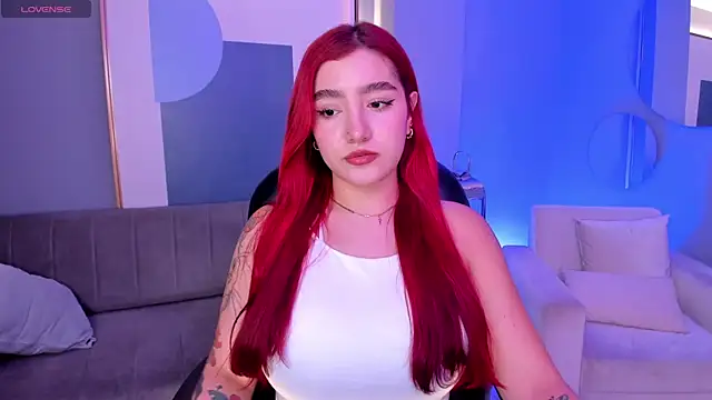 Snapshot of ViolettCastel chatting on 11, 3, 2025 ViolettCastel online show from 11, 3, 2025