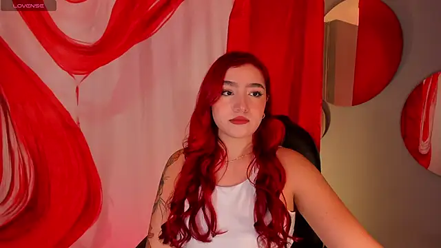 Snapshot of ViolettCastel chatting on 15, 9, 2025 ViolettCastel online show from 15, 9, 2025