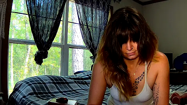 ZeelaXoXo online show from 15, 9, 2025