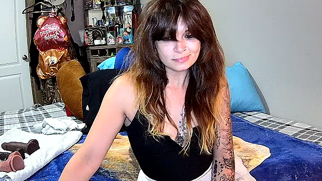 ZeelaXoXo online show from 1, 4, 2026