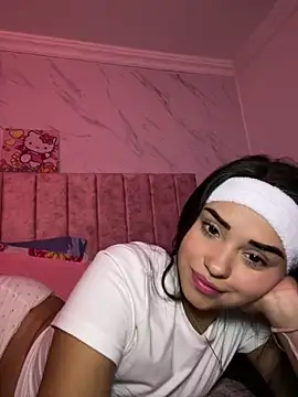 Kimmymadison- online show from 15, 4, 2026