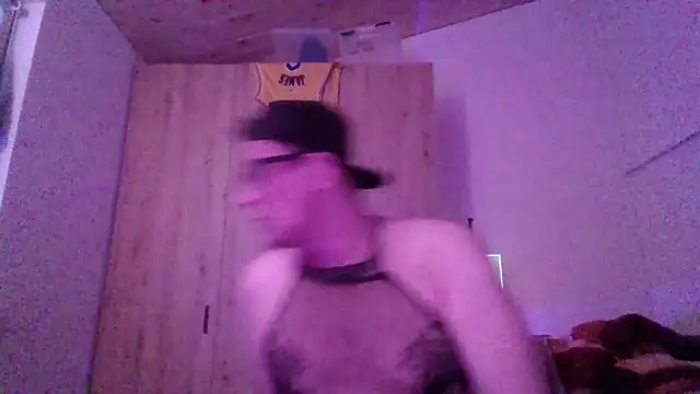 Bigthroaterboy online show from 8, 11, 2025