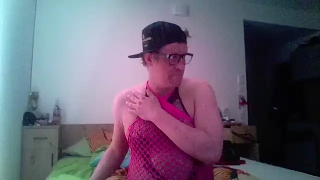 Bigthroaterboy online show from 23, 3, 2026