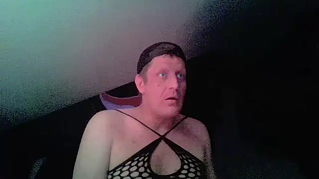 Bigthroaterboy online show from 25, 7, 2026