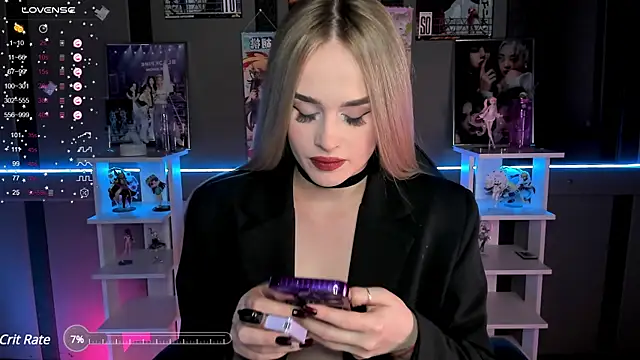 Ellen Soft online show from 6, 1, 2025