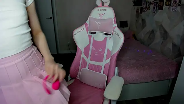 Snapshot of Passionate_Angels chatting on 9, 11, 2025 Passionate Angels online show from 9, 11, 2025