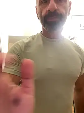 Snapshot of DaddySnowXX chatting on 21, 9, 2025 DaddySnowXX online show from 21, 9, 2025