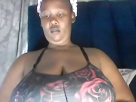 Snapshot of NippleMilkXx chatting on 3, 11, 2025 NippleMilkXx online show from 3, 11, 2025