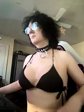 YandereDemon online show from 6, 10, 2025