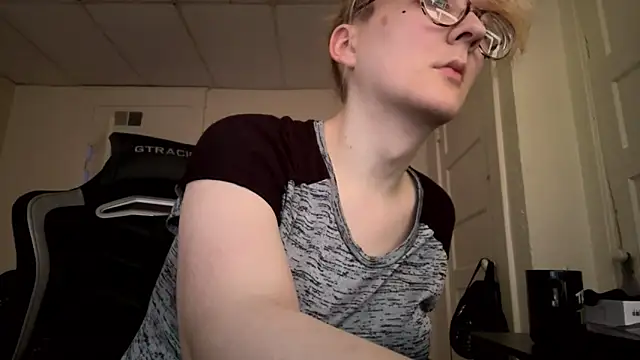 YandereDemon online show from 8, 4, 2026