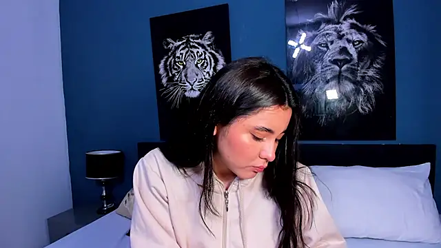 Liana Bernocchi online show from 9, 2, 2025