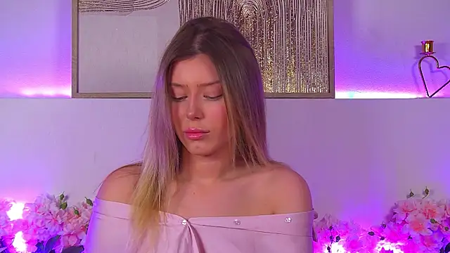 LiliaBianka online show from 18, 2, 2025