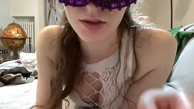 Snapshot of lexihot0000 chatting on 4, 6, 2026 lexihot0000 online show from 4, 6, 2026