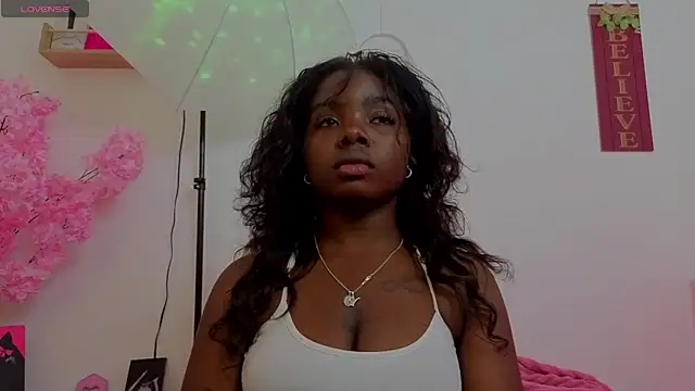 KilyetVera3x online show from 15, 9, 2025