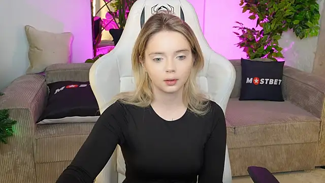 Cassy-Celestial  online show from 23, 12, 2024