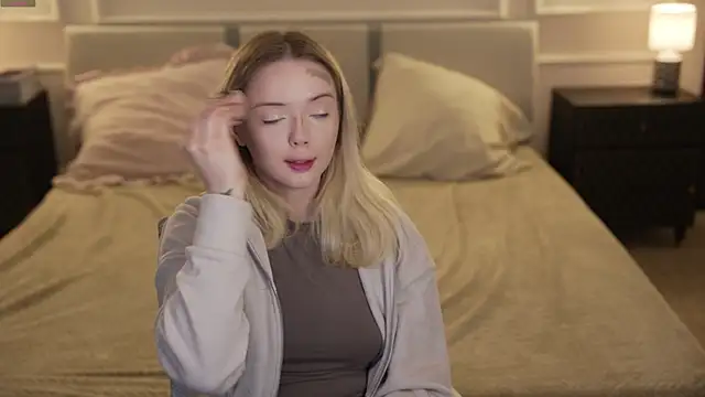 Cassy-Celestial  online show from 14, 9, 2025