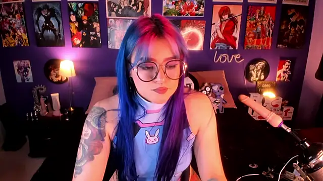 Snapshot of anne_cross chatting on 11, 2, 2025 anne cross online show from 11, 2, 2025