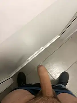 Snapshot of _themask_ chatting on 30, 12, 2024  themask  online show from 30, 12, 2024