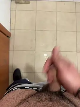 Snapshot of _themask_ chatting on 24, 10, 2025  themask  online show from 24, 10, 2025