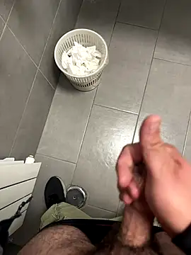 Snapshot of _themask_ chatting on 27, 10, 2025  themask  online show from 27, 10, 2025