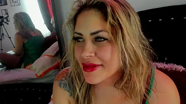 Natalia Montoya online show from 11, 2, 2025