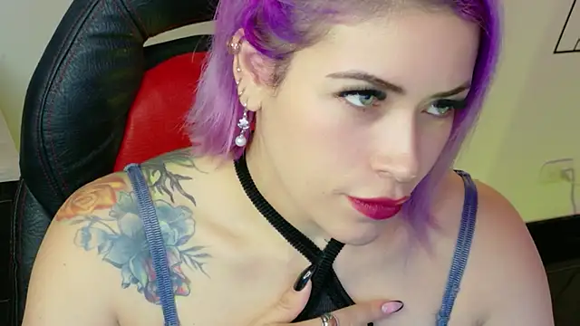 Natalia Montoya online show from 7, 6, 2026