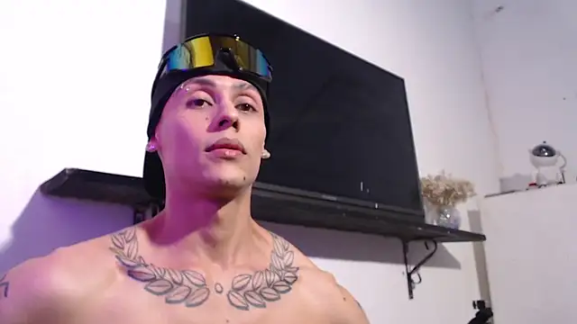 bix couples online show from 8, 11, 2025