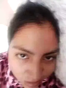 Snapshot of Valeer_abby chatting on 2, 1, 2025 Valeer abby online show from 2, 1, 2025