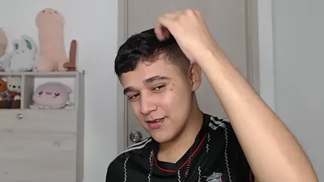 kaiine190 online show from 23, 12, 2025