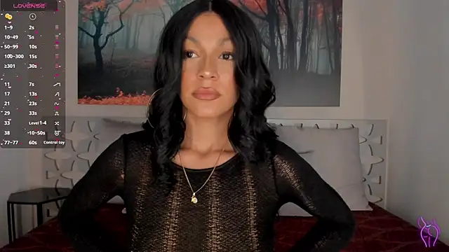 LunaRuso online show from 9, 3, 2025