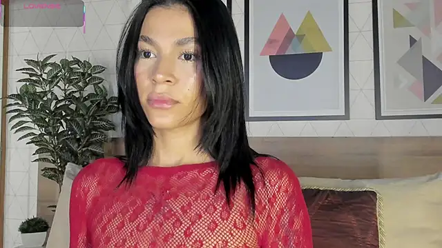 Snapshot of LunaRuso chatting on 25, 5, 2026 LunaRuso online show from 25, 5, 2026