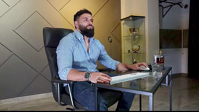 mattmasterss online show from 22, 2, 2025