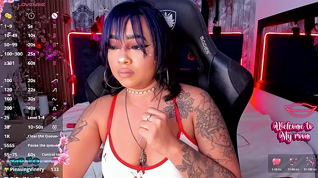 Neko Misaki online show from 25, 2, 2025