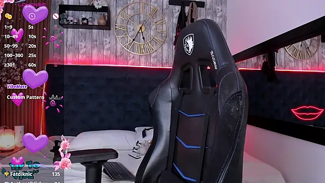 Neko Misaki online show from 13, 3, 2025