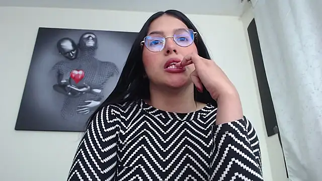 KatrinaRolan online show from 17, 10, 2025