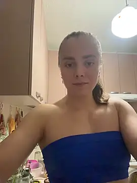 Snapshot of AlisaKissss chatting on 17, 12, 2025 AlisaKissss online show from 17, 12, 2025