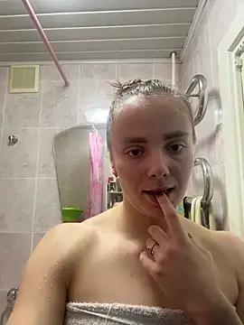 Snapshot of AlisaKissss chatting on 8, 1, 2026 AlisaKissss online show from 8, 1, 2026