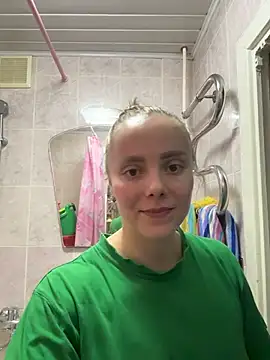 Snapshot of AlisaKissss chatting on 4, 2, 2026 AlisaKissss online show from 4, 2, 2026