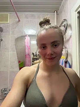 Snapshot of AlisaKissss chatting on 5, 2, 2026 AlisaKissss online show from 5, 2, 2026