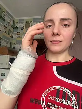 Snapshot of AlisaKissss chatting on 8, 2, 2026 AlisaKissss online show from 8, 2, 2026