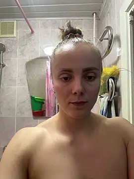 Snapshot of AlisaKissss chatting on 19, 2, 2026 AlisaKissss online show from 19, 2, 2026