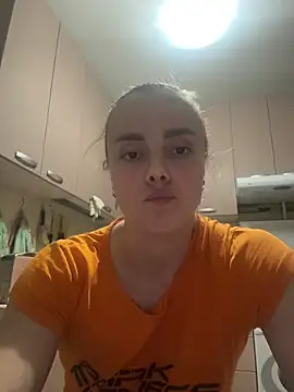 Snapshot of AlisaKissss chatting on 5, 4, 2026 AlisaKissss online show from 5, 4, 2026