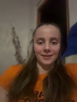 Snapshot of AlisaKissss chatting on 8, 4, 2026 AlisaKissss online show from 8, 4, 2026